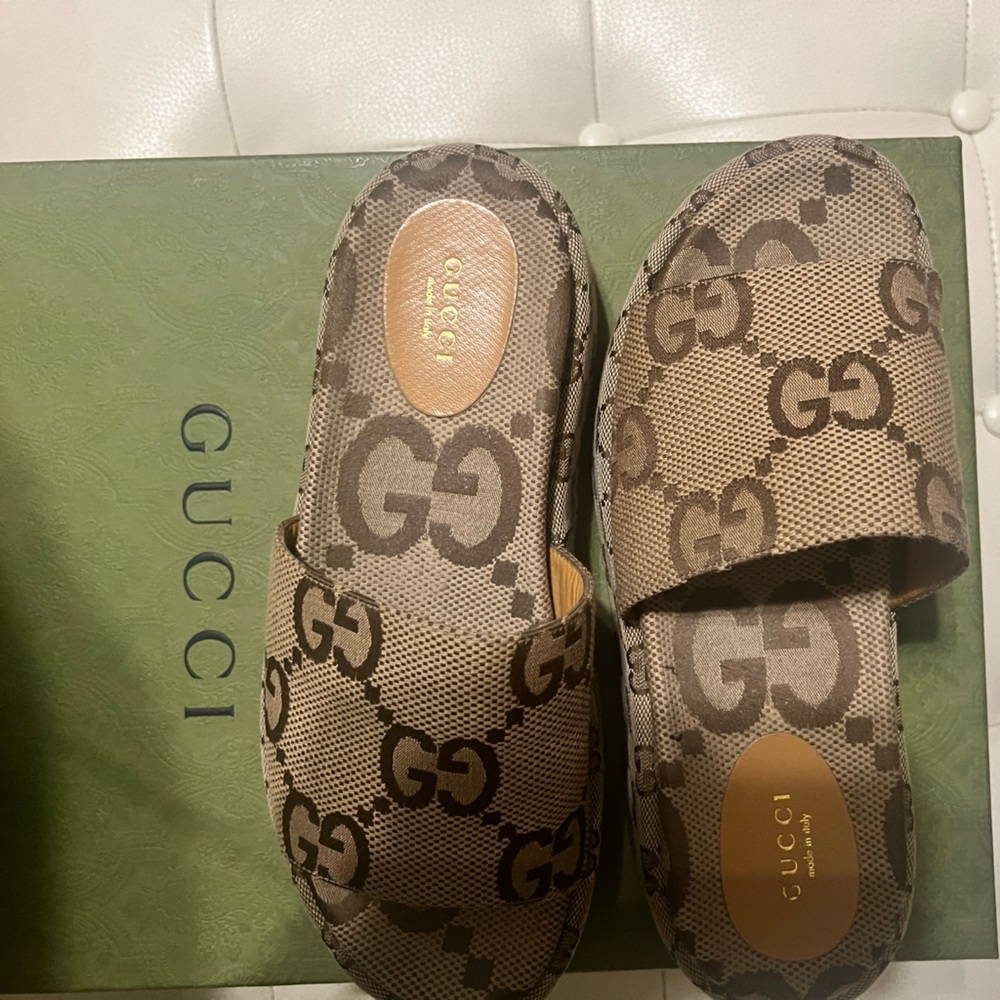 Gucci Angelina GG’s